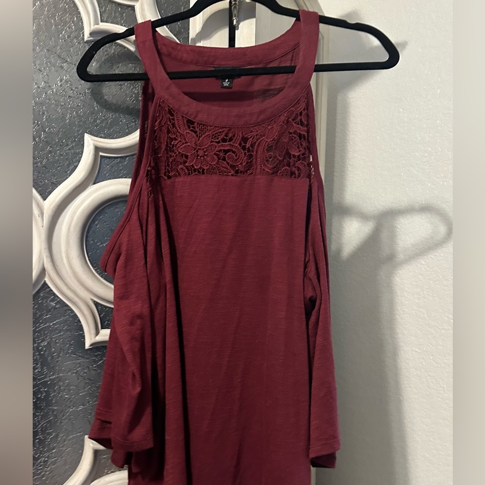 Torrid burgundy lace top